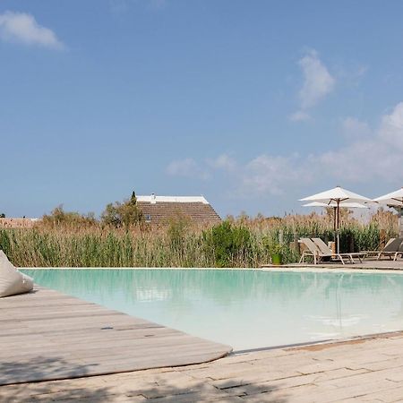 Hotel Restaurant Les Arnelles سانت ماري دو لا مير المظهر الخارجي الصورة