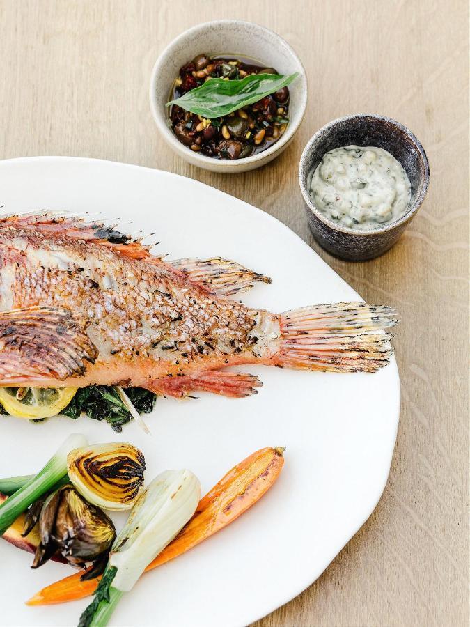 Hotel Restaurant Les Arnelles سانت ماري دو لا مير المظهر الخارجي الصورة